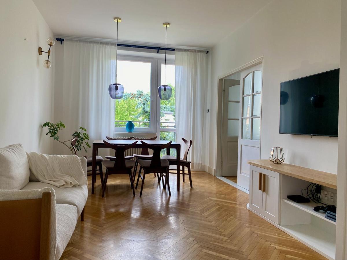 Chic Apartment In Vibrant Area - National Stadium - Saska Kepa 바르샤바 외부 사진